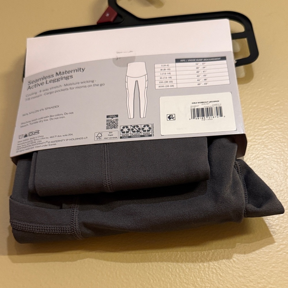Destination Maternity Seamless Active Leggings Size Small NWT. - Picture 13 of 17